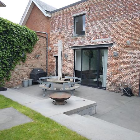 Gezellige Moderne Woning Met Zwemvijver Halle  Kültér fotó